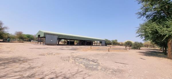 600  m² Commercial space