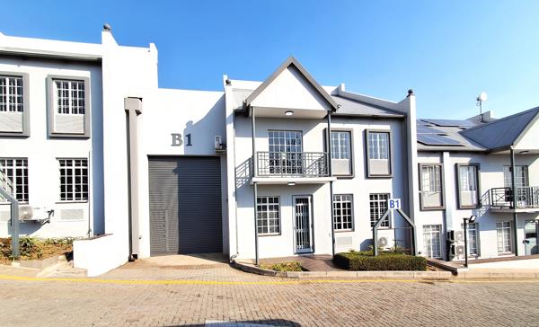 319  m² Commercial space