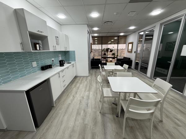 43.7 m² Commercial space