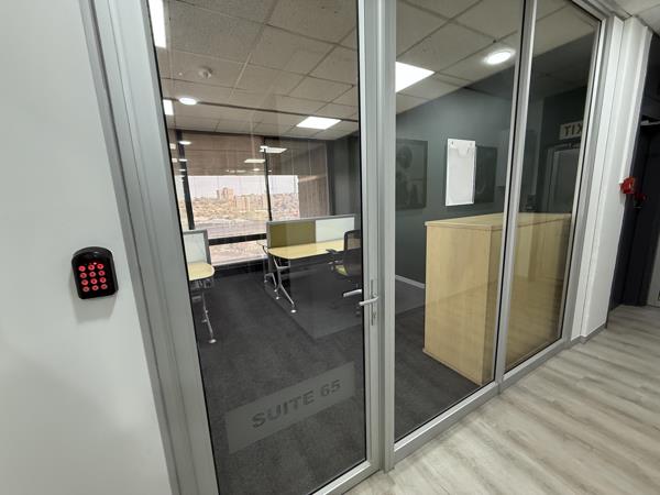 33.4  m² Commercial space