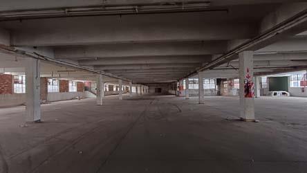 5 000  m² Industrial space