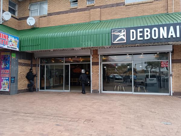 160 m² Retail Space