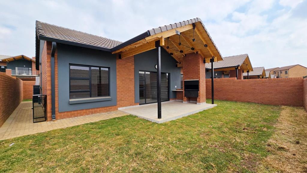 3 Bedroom Townhouse