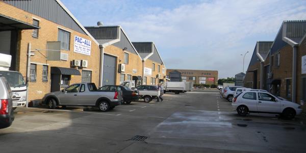 301  m² Industrial space