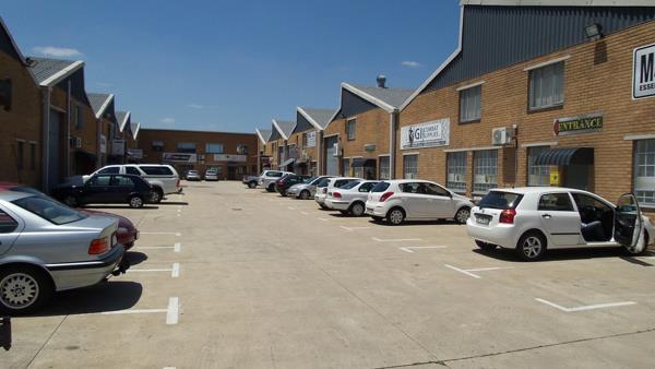 300  m² Industrial space