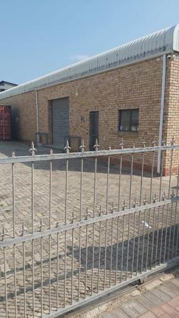 752  m² Industrial space