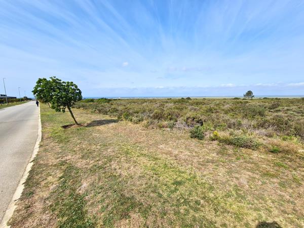 3 843 m² Land