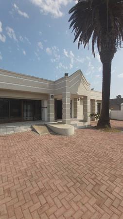 165  m² Office Space