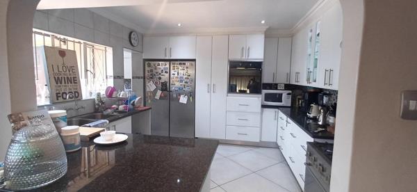 4 Bedroom Garden Cottage