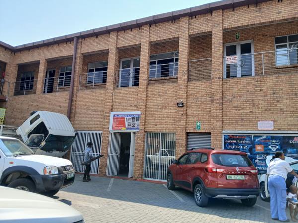 145  m² Office Space