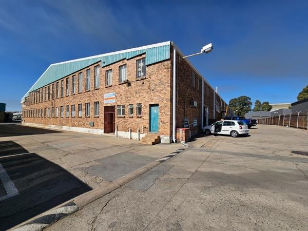 260  m² Industrial space