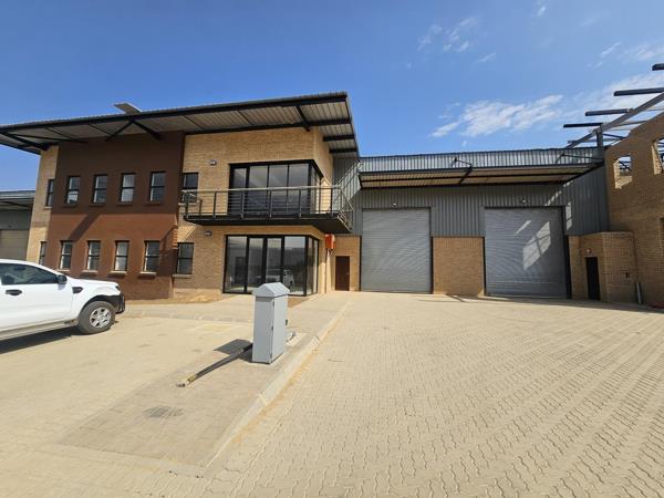 1 364  m² Commercial space