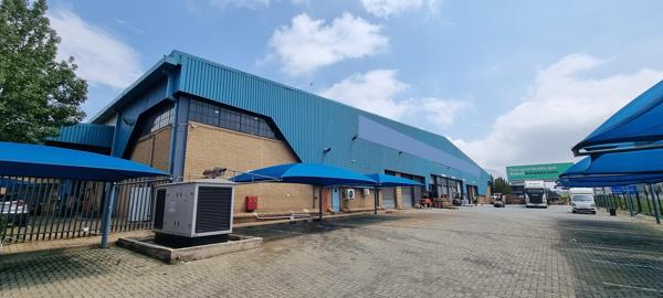 10 200  m² Industrial space