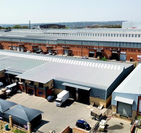 1 607  m² Industrial space