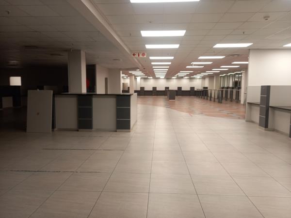 1 553 m² Retail Space