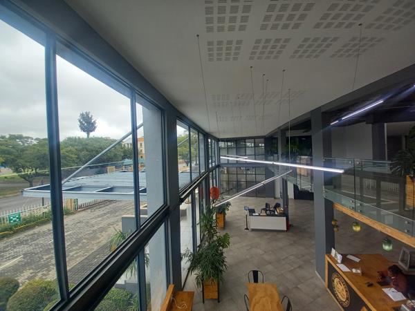 214.6  m² Office Space