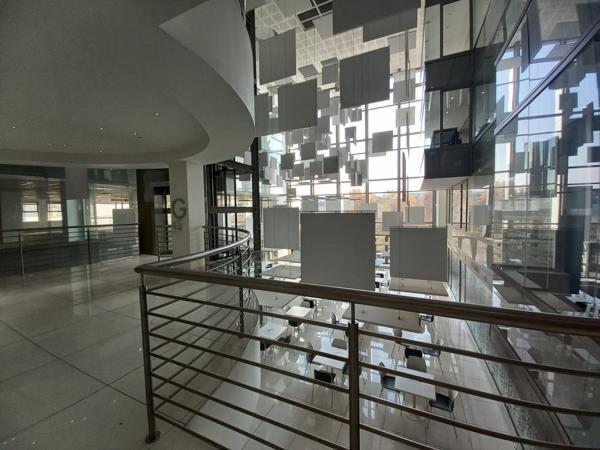 422  m² Office Space