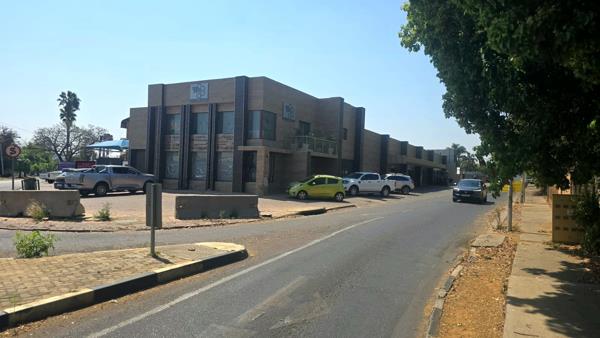 760 m² Commercial space