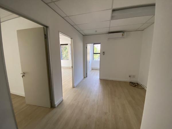 66  m² Commercial space