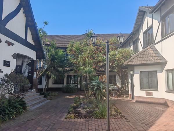 174  m² Commercial space