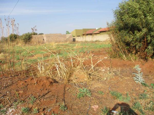 2 974 m² Land