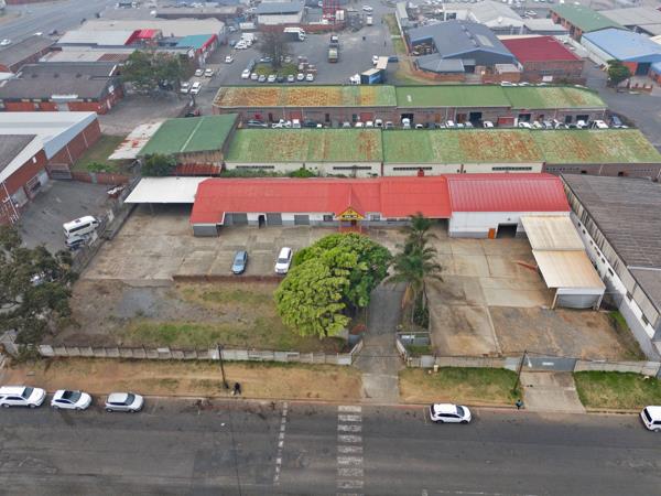 651  m² Industrial space