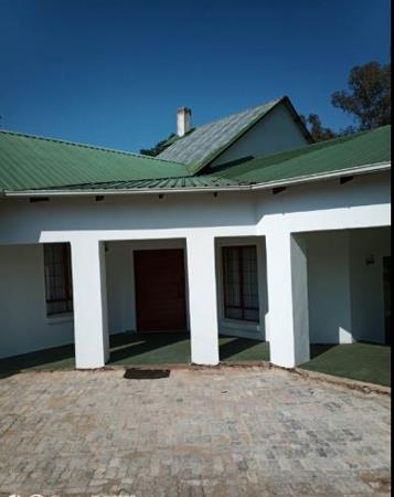 8 000 m² Smallholding