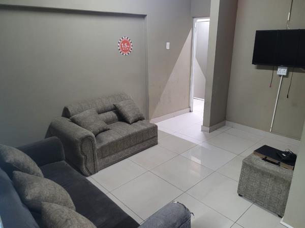1 200 m² Commercial space