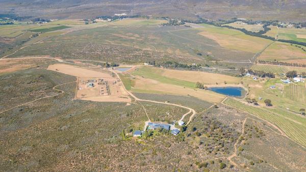 40 ha Commercial Farm