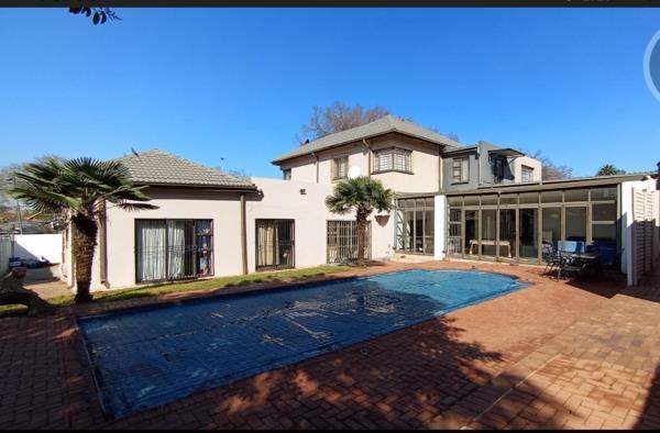 7 Bedroom House