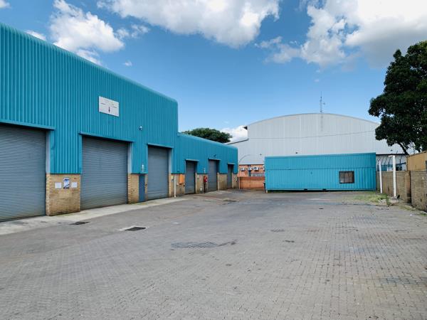 952  m² Industrial space