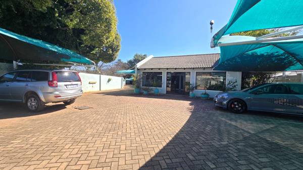 587  m² Commercial space