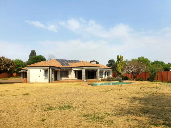 3 000 m² Smallholding