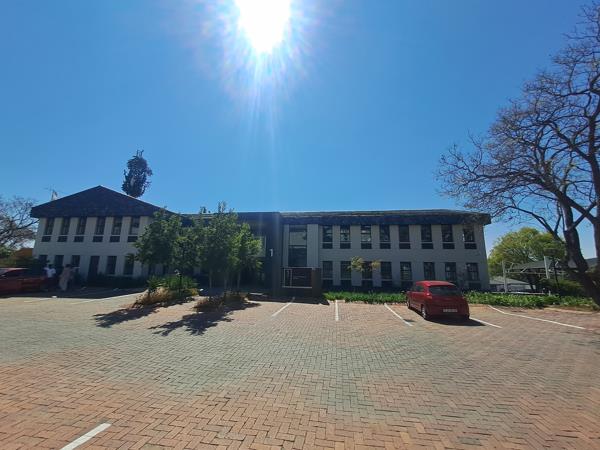 346  m² Commercial space