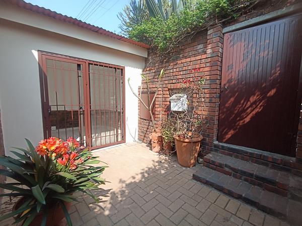 0.5 Bedroom Garden Cottage