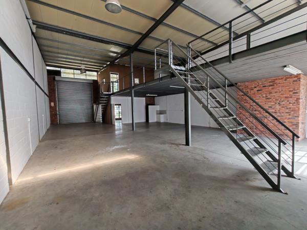 320  m² Industrial space