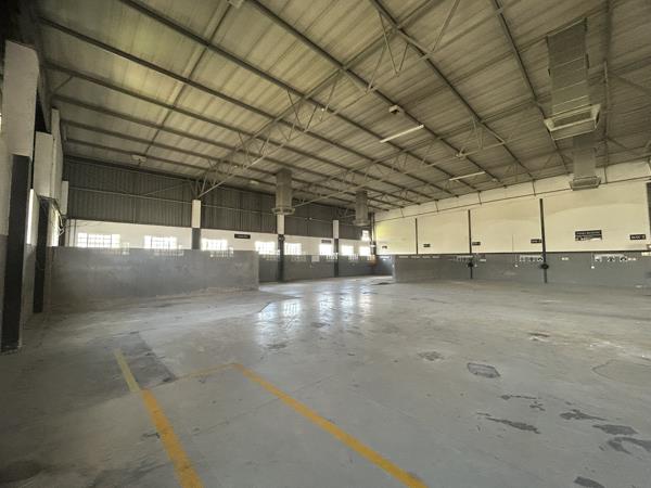 1 160  m² Industrial space