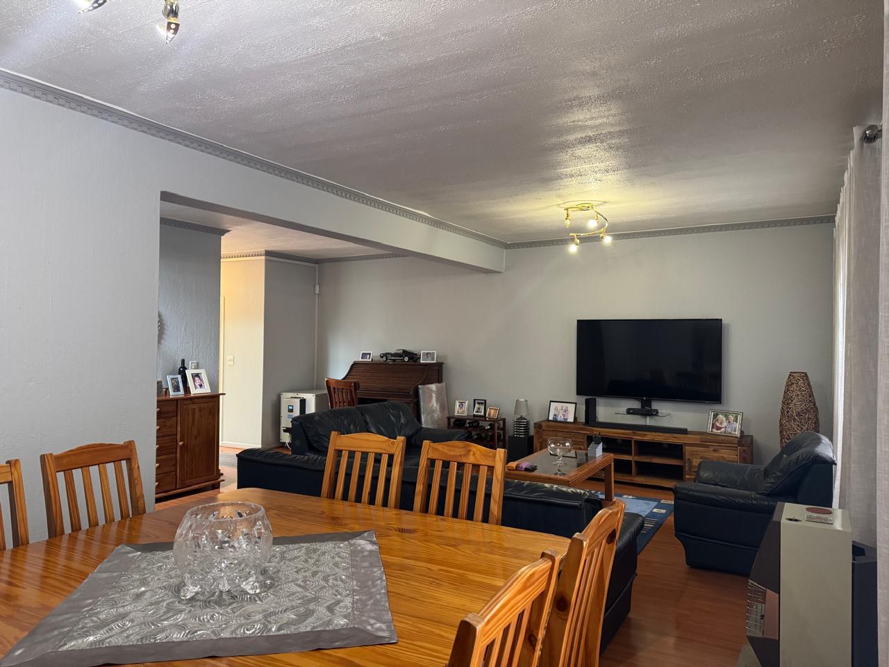 Apartment in New Redruth - View 5