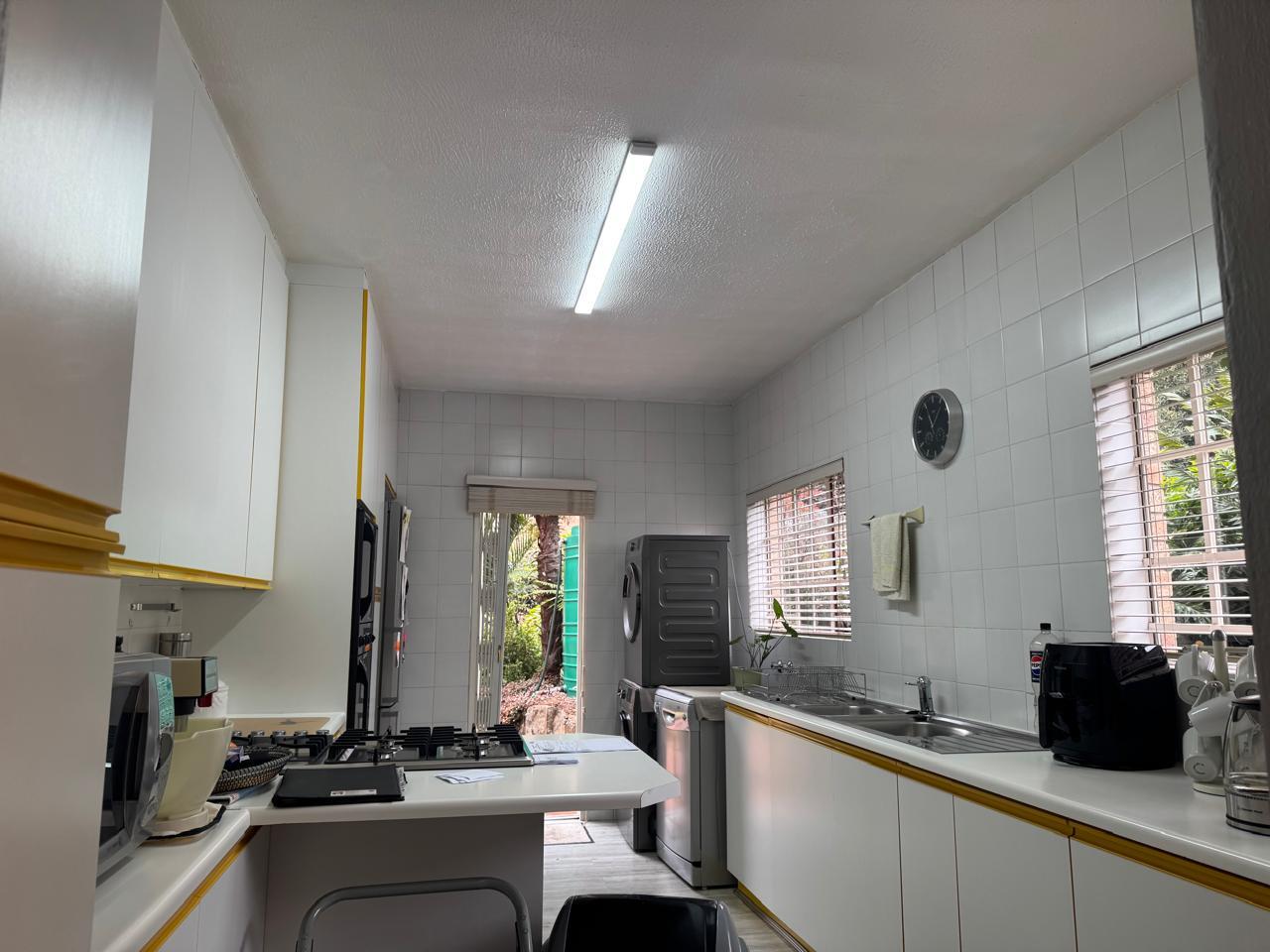 Apartment in New Redruth - View 2