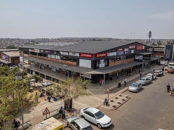 170  m² Retail Space