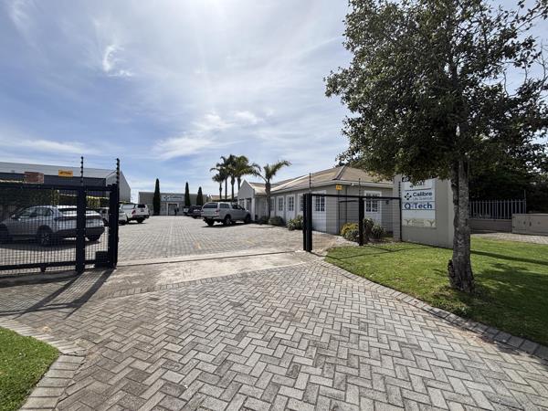 130  m² Commercial space