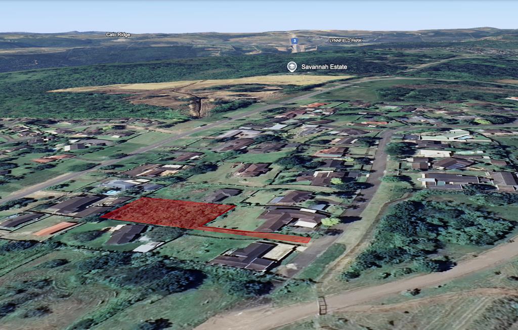 1 555 m² Land