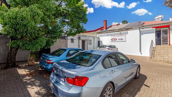 347  m² Commercial space