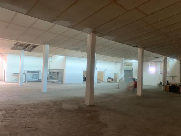 730  m² Commercial space