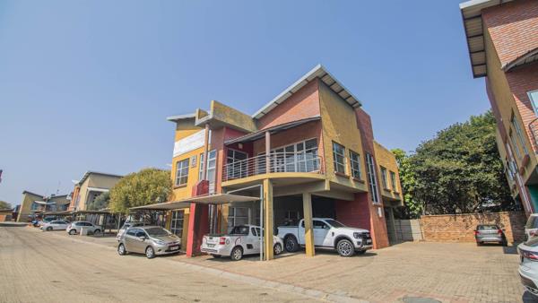 74  m² Office Space