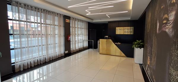 215  m² Office Space