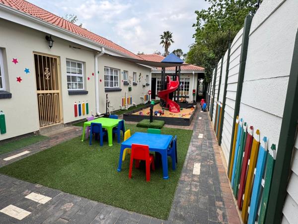 130  m² Commercial space