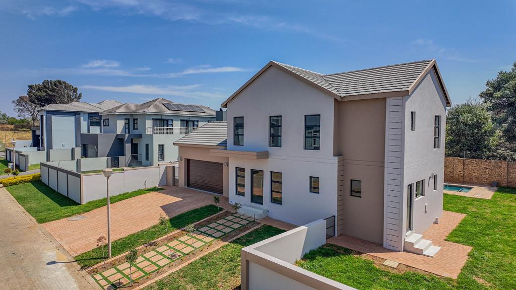 4 Bedroom House