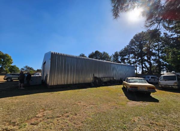 300  m² Commercial space