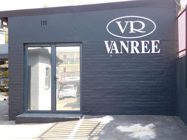 67  m² Commercial space